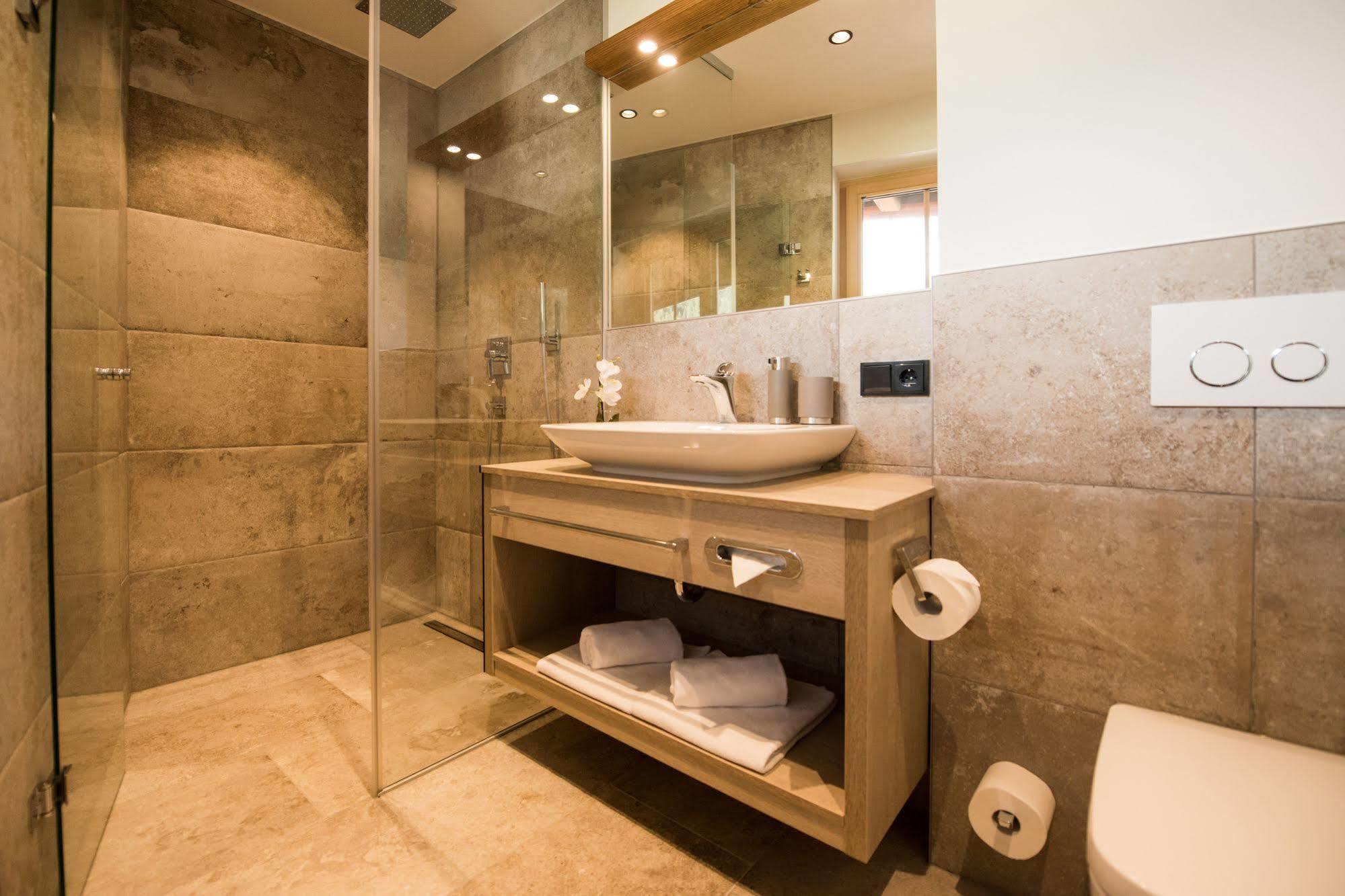 Pepi'S Suites - Lechtal Apartments Хольцгау Экстерьер фото